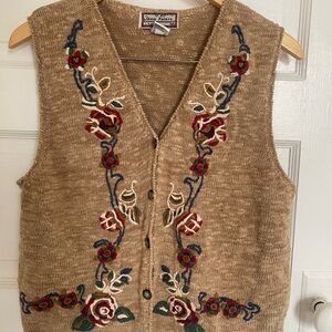 Gina Peters Vintage Tan Floral Embroidered V-Neck Sweater Vest